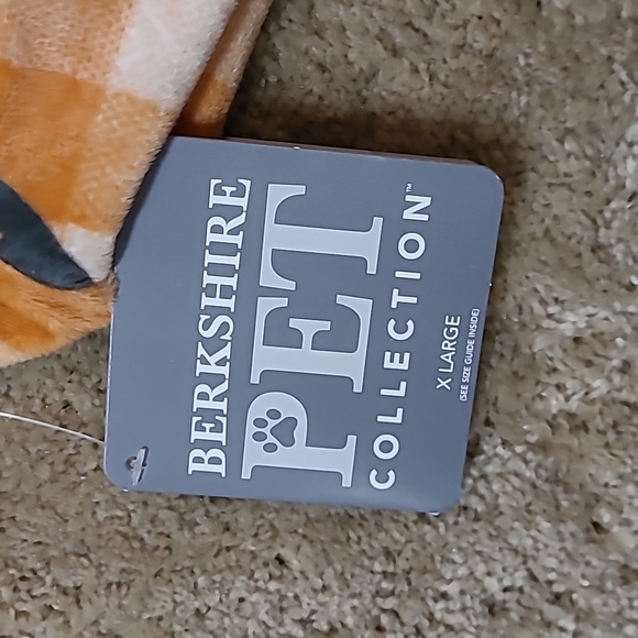 BRAN-NEW BERKSHIRE PET COLLECTION - Picture 6 of 12